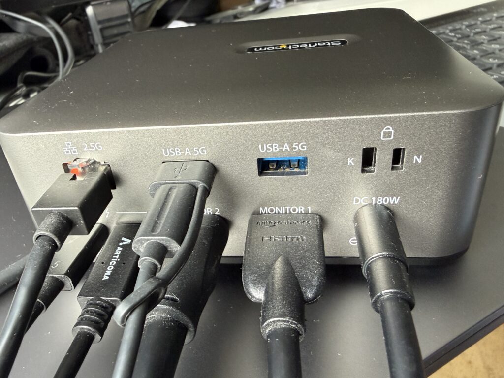 StarTech Thunderbolt5 - HDMI+DP+USB Dock
